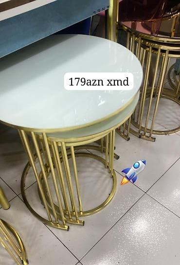 Ev və bağ: Masa — 1