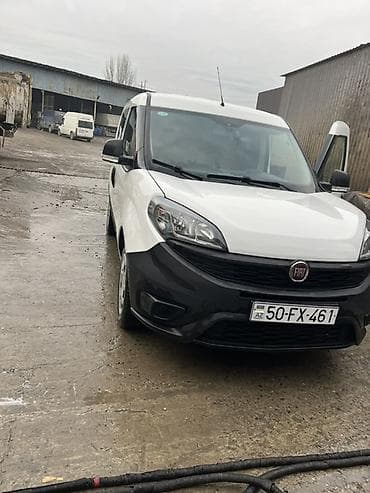 skoda oktavia: Fiat Doblo: 1.4 l | 2018 il 150000 km Van/Minivan — 3