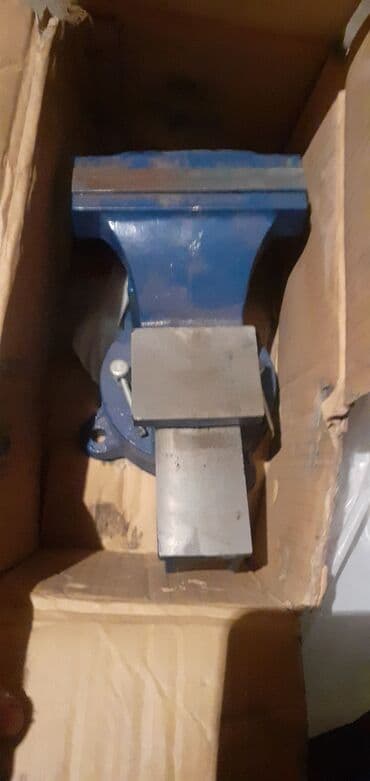 işlənmiş demir: Metall üçün dəzgah vipəsi (skamya mengeni), mavi gövdəli, polad — 3