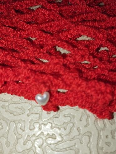 baş ortusu: Sac aksesuarları - Rəng: parlaq qırmızı - Texnika: əl ilə toxunmuş — 1