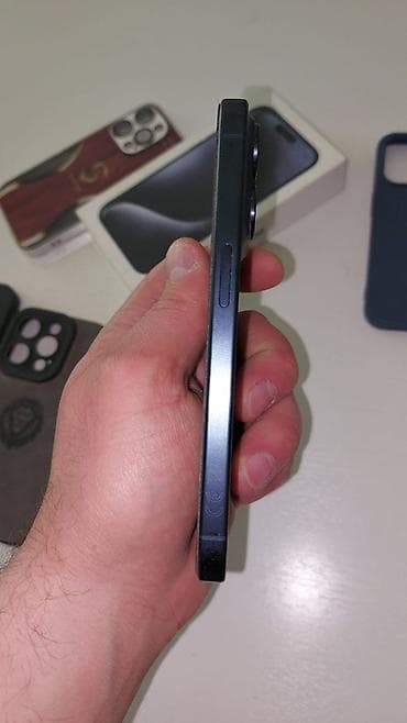 xiomi 10 s: IPhone 15 Pro, Blue Titanium, Face ID — 5