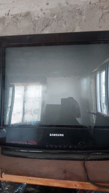 куплю старые телевизоры бишкек: 3 ədəd köhnə televizor, işləyir, samsung star, LG. Hər Biri 10 man — 1