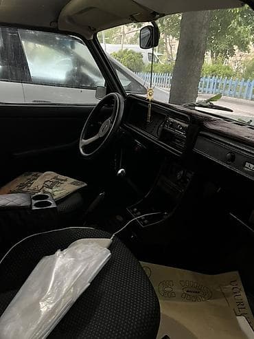 подержанные авто: VAZ 2107 “Lada” sedan - Kuzov: klassik 4 qapılı sedan, ağ rəng — 7