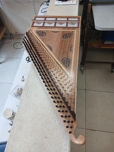 gitara sim: Məhsul: Kanun (şərq simli musiqi aləti) Təsvir: - Əl işidir, ağac — 5