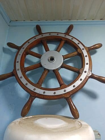 Ev ūçün dekor.Arginaldi