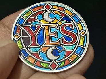 gips fiqurlar: Məhsul: İkiüzlü “YES/NO” qərar sikkəsi – vitraj üslubunda Təsvir: - — 1
