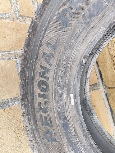 traktor şinleri: Şin GoodYear 295 / 80 / R 22,5 — 4