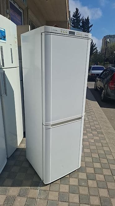 2 qapılı Samsung Soyuducu Satılır, rəng - Ağ