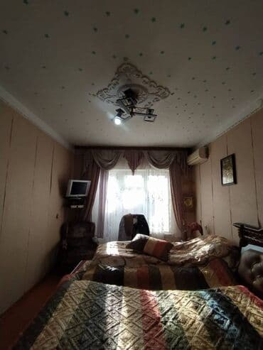 ağ şeher evler: Bakı, 3 otaqlı, Köhnə tikili, m. Neftçilər, 90 kv. m — 5