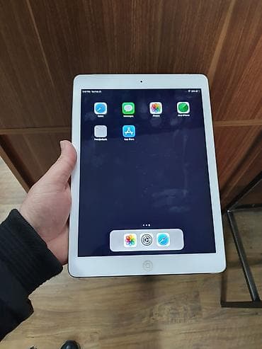 İşlənmiş Apple iPad Air, 9,7", < 64 GB, Ödənişli çatdırılma