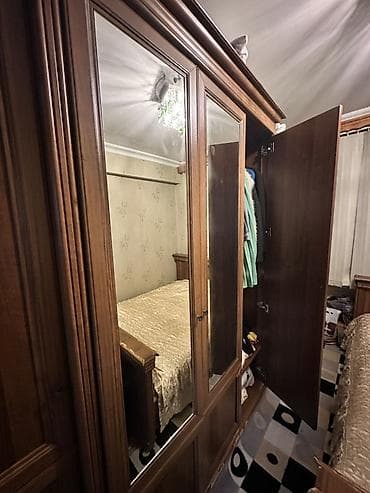 qapi kraskalari: İkinəfərlik çarpayı, 2 tumba, Dolab, Termo, İşlənmiş — 3