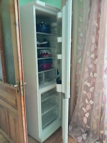 switch 2: İşlənmiş 2 qapılı Indesit Soyuducu Satılır, rəng - Ağ — 4