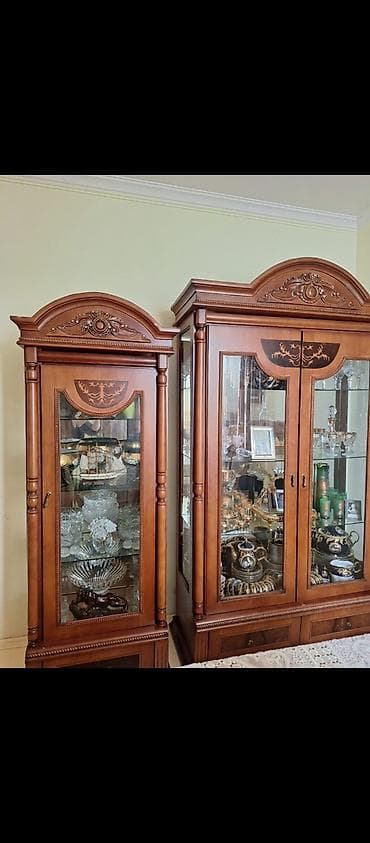 nerj stollar: İşlənmiş, Masa və oturacaqlar — 1