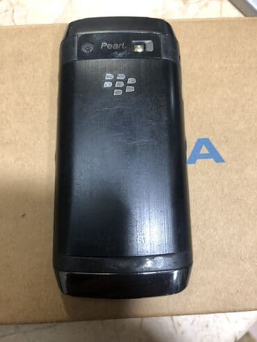 Blackberry Pearl 3G 9105, < 2 GB Memory Capacity, rəng - Qara, Düyməli, Sensor — 2