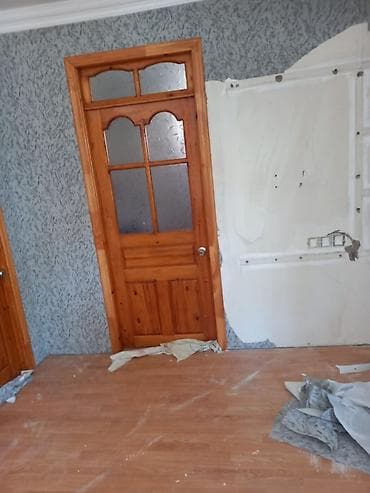 Taxta otaq qapıları – şüşəli klassik dizayn - Material: təbii ağac — 1
