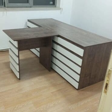 uşaq ucun yazı masası: Parta tek neferlik 50/60 sm 28 azn Parta iki neferlik 100/50 sm — 24