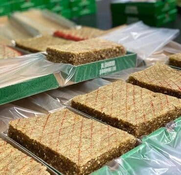 Digər qida məhsulları: Endirim oldu - 8 AZN ❌ 7 AZN 🏞️ Əsl Şəki halvası 🫖 Ən yaxşısıdır 💯 % — 3