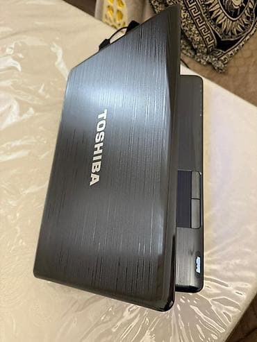 macbook pro: Toshiba noutbuk - Prosessor: Intel Core i7-2670QM, 2.20 GHz (4 nüvə — 8