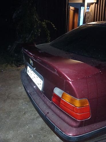 bmw e39 arxa stop: Salam zender spoyler satılır. qiymətin bilənlər bilir. dəyərindən qat — 5
