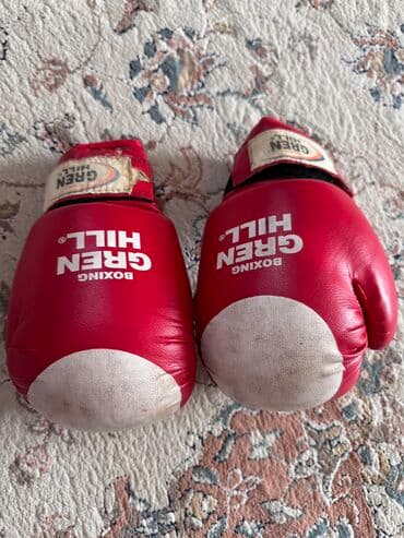 Maskalar, eynəklər: Boks qruşasi ve elcekleri birlikde — 2