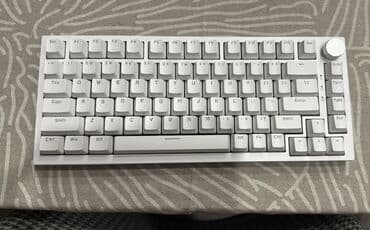 steelseries apex m400: Ağ rəngdə möhkəm konstruksiyaya malik 75% ölçülü mexaniki klaviatura — 1