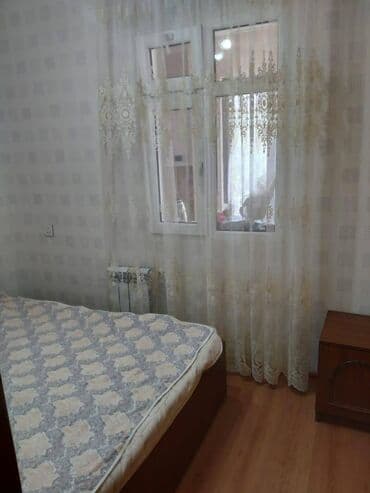 7 ci mikrorayon yeni tikili: Nərimanovda Heydər Əliyev mərkəzinin yanında 9 mərtəbəli binanın 4-cü — 4