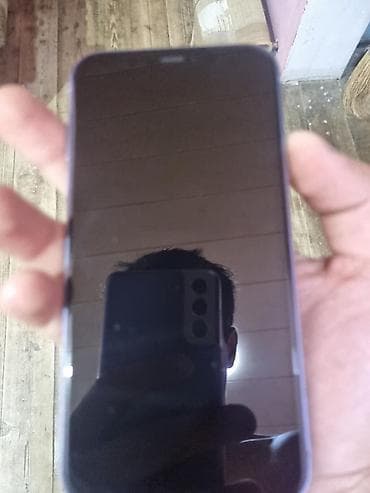 IPhone 11, 128 GB, Face ID — 3