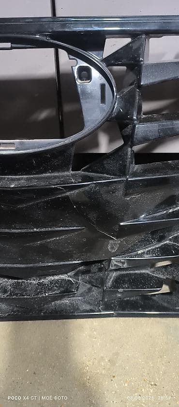 ravon r3 stop: Hyundai Sonata radiator barmaqlığı (orijinal) balaca çat var - — 5