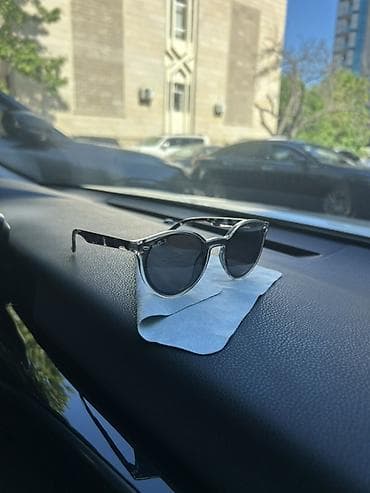 tesbeh sekilleri: Gün eynəyi, Ray-Ban, Yeni — 1