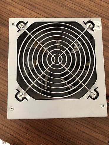 noutbuklar satilir: Qida bloku 300 W — 2