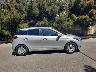 hunday h 1: Hyundai i20: 1.1 l | 2017 il Hetçbek — 4