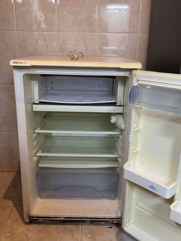 soyuducu 100: Beko mini-soyuducu Beko mini-soyuducu, 2010-cu — 2