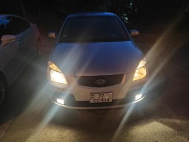 lada kalina 2009: Kia Rio: 1.4 l | 2005 il Hetçbek — 2