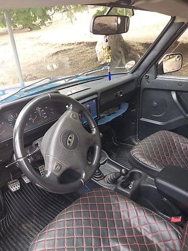 toyota plus c: VAZ (LADA) 4x4 Niva: 1.7 l | 2015 il 11000 km Ofrouder/SUV — 10