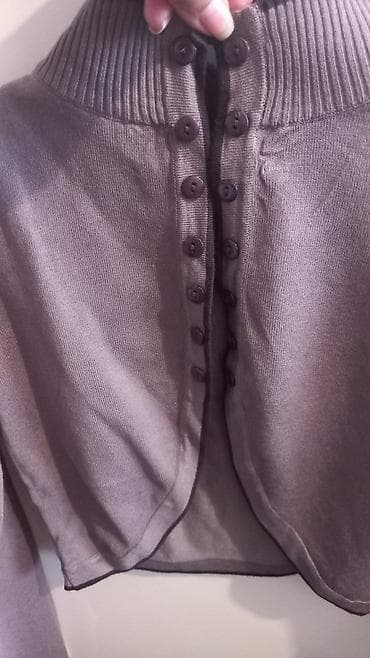 Qadın üçün qısa fasonlu trikotaj kofta/jaket. Model yüksək, ribanalı lalafo.az -da Qadın üçün qısa fasonlu trikotaj kofta/jaket. Model yüksək, ribanalı
