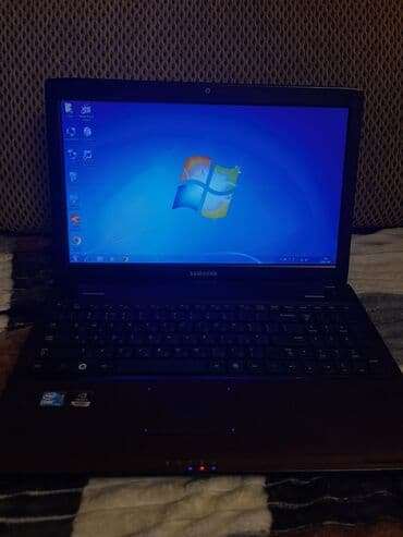 Samsung: Samsung noutbuk Xüsusiyyətlər: - Ekran: təxminən 15.6" - Prosessor — 2