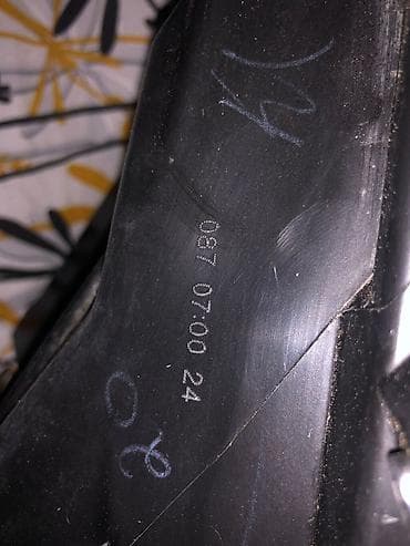 Avtomobilin elektrik sistemləri: Sağ, Yaxın və uzaq vuran işıqlar Toyota, 2022 il, Orijinal, ABŞ, İşlənmiş — 4