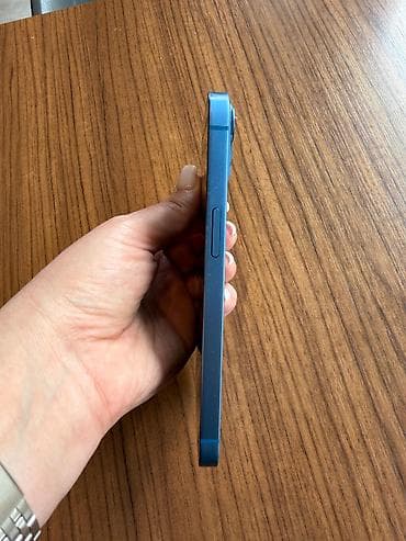 IPhone 13, Mavi, Face ID — 5