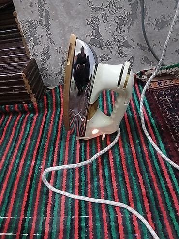 dyson utu fen: Elektrik ütü - Klassik quru ütü növü - Xromlanmış parlaq metal — 2