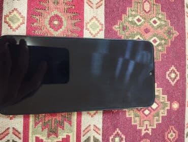 сотовый телефон fly ff249 black: Poco C65, rəng - Qara, Sensor — 2