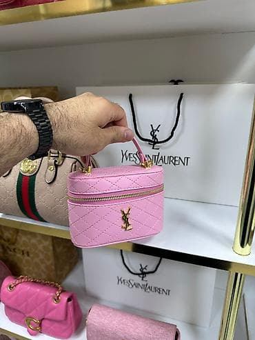 b ortuk var: YSL (Yves Saint Laurent) mini çanta - Model: kvadratvari mini vanity — 2