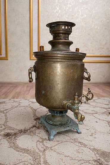Qədim samovar, 1870 il, Latun, Vəziyyəti: Qənaətbəxş