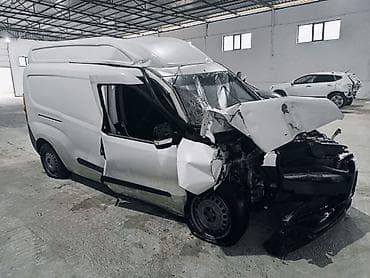 vaz lada 07: Fiat Doblo: 1.4 l | 2018 il 100000 km Van body type — 4