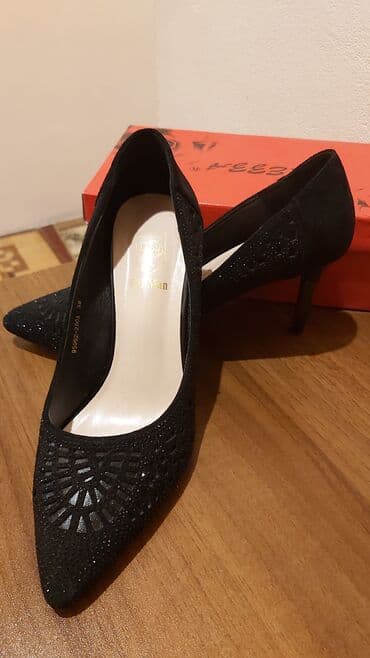 зеленые туфли: Туфли, Размер: 38.5, цвет - Черный, Новый — 2