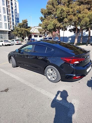 elantra 2012 android: Hyundai Elantra: 2 l | 2020 il Sedan — 2