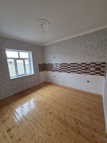 maştağa ev: Maştağa qəs. 4 otaqlı, 120 kv. m, Yeni təmirli — 4