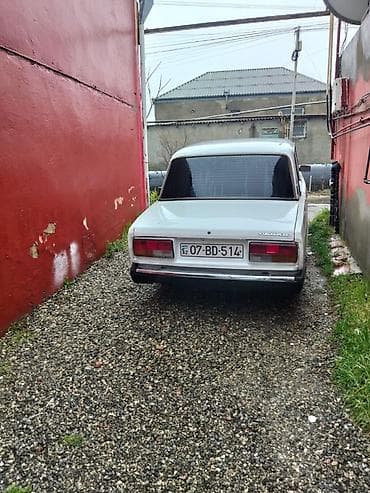 hibrid avtomobil: VAZ (LADA) 2107: 1.6 l | 1996 il 44000 km Sedan — 2