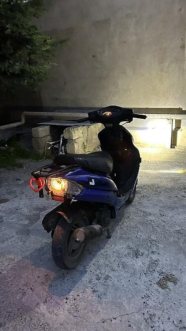 Qardaş uzatmağa ehtiyac yoxdu arxa stop şuşesi birde arxa yan plasması