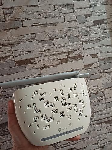 TP-Link TD-W8961N ADSL2+ Wi‑Fi router Xüsusiyyətlər: - Simsiz sürət