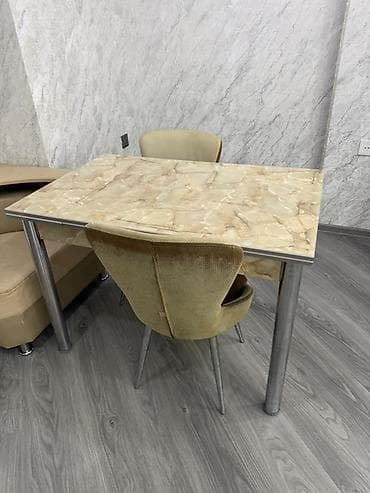 nerj stol: Düz masa, Transformer, Parlaq laminat — 1